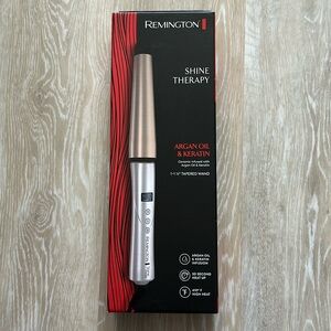 REMINGTON SHINE THERAPY TAPERED WAND- 1-1/2" - New in Box